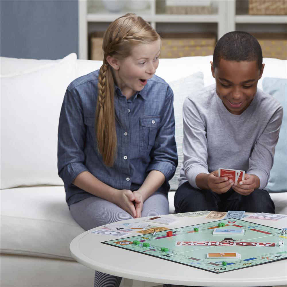 Classic Monopoly - Calendar Club Canada