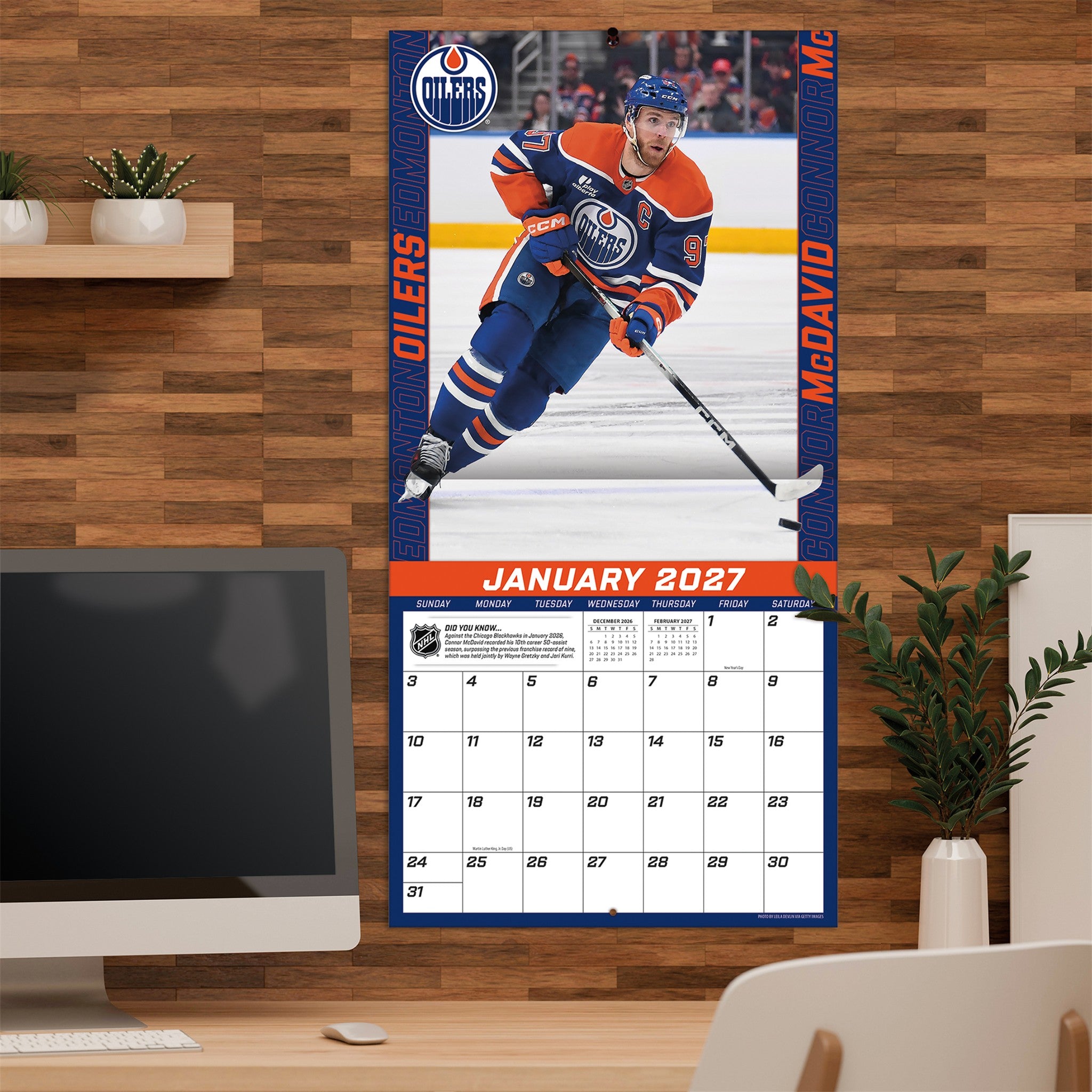 NHL Connor Mcdavid Edmonton Oilers 2027 Wall Calendar