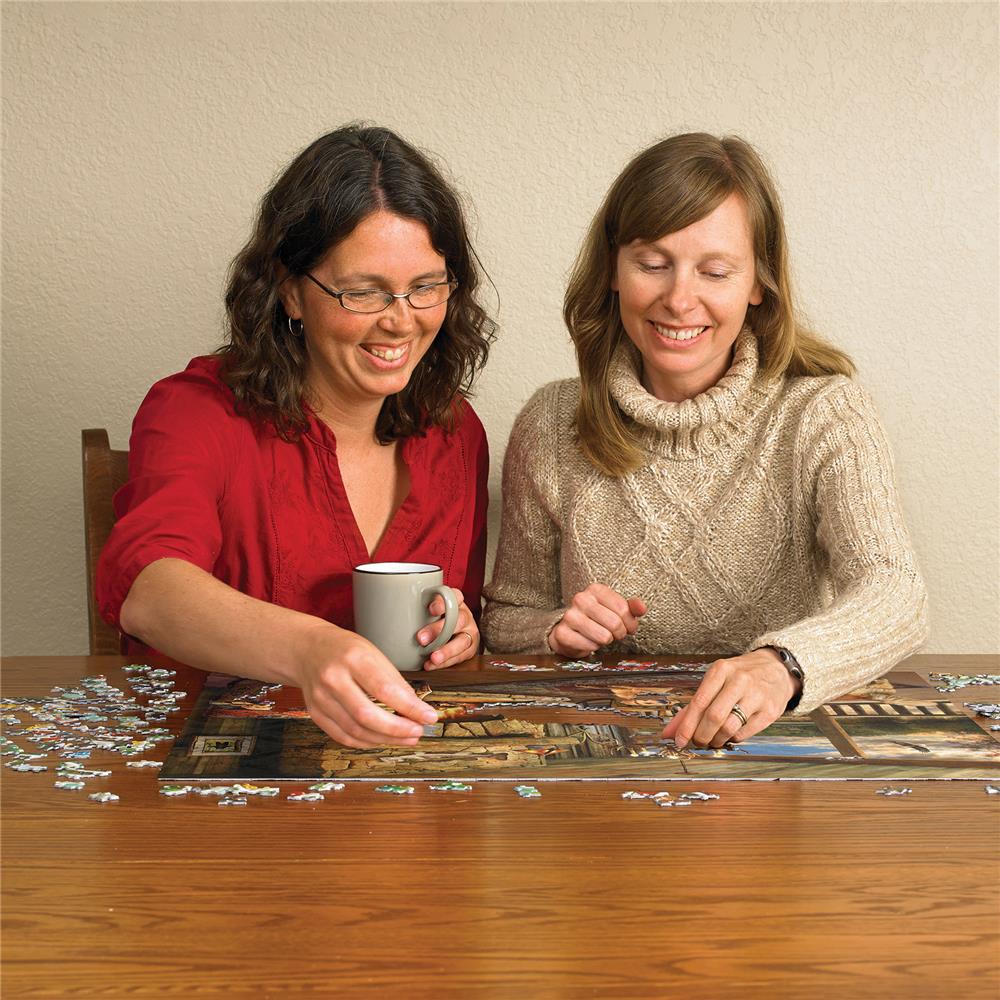 Lakeside Cabin Jigsaw Puzzle (1000 Piece)