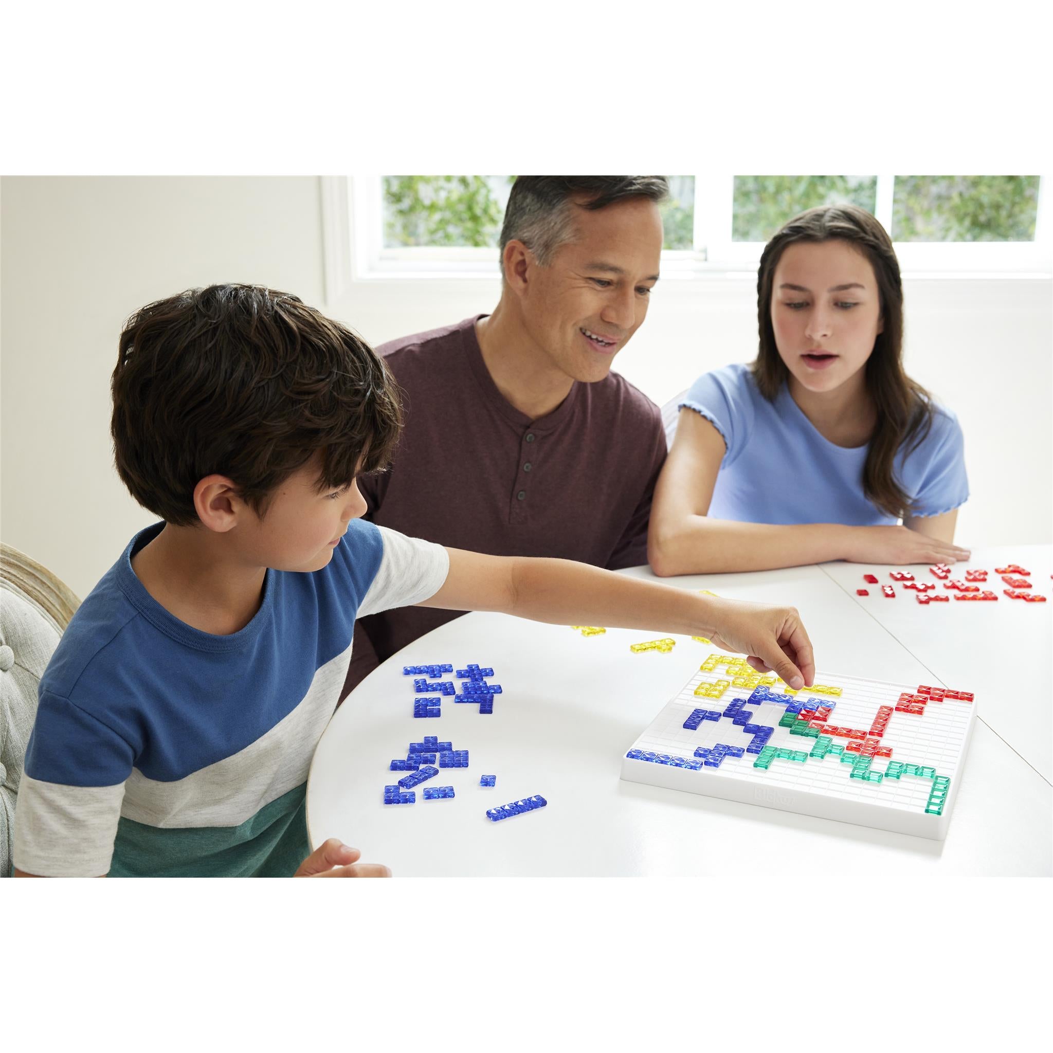 Blokus Strategy Game - Calendar Club Canada