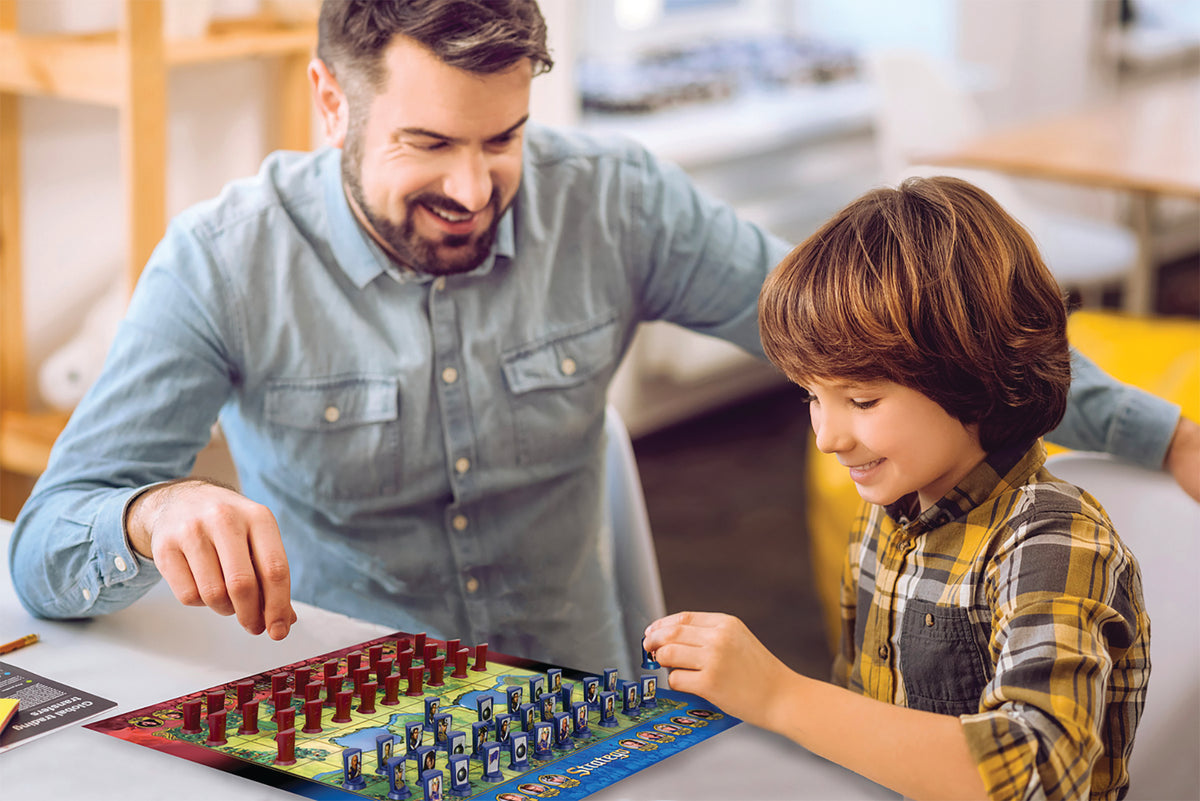 8710126819432 Stratego Classic by Outset Media - Calendar Club