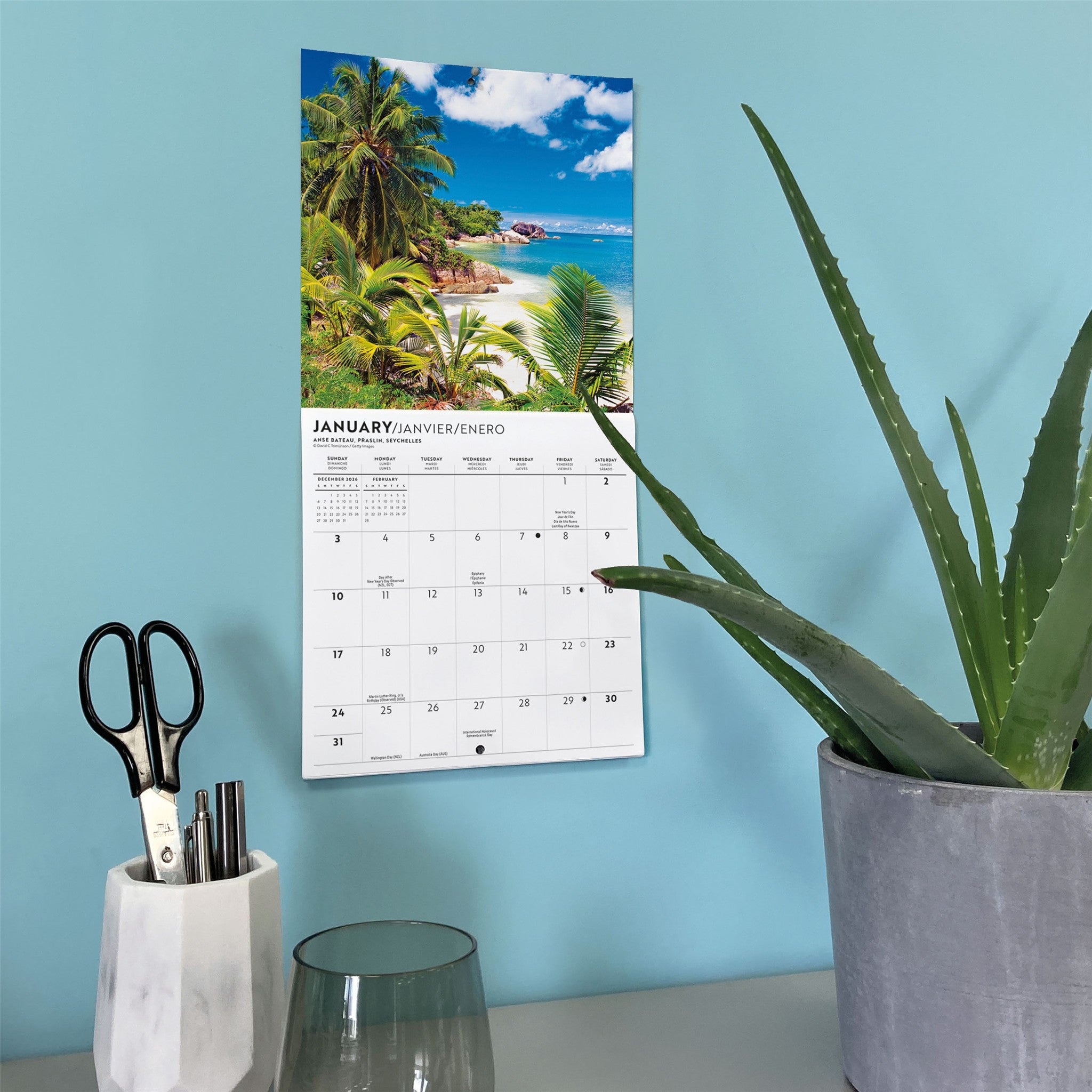 Island Paradise 2027 Mini Calendar