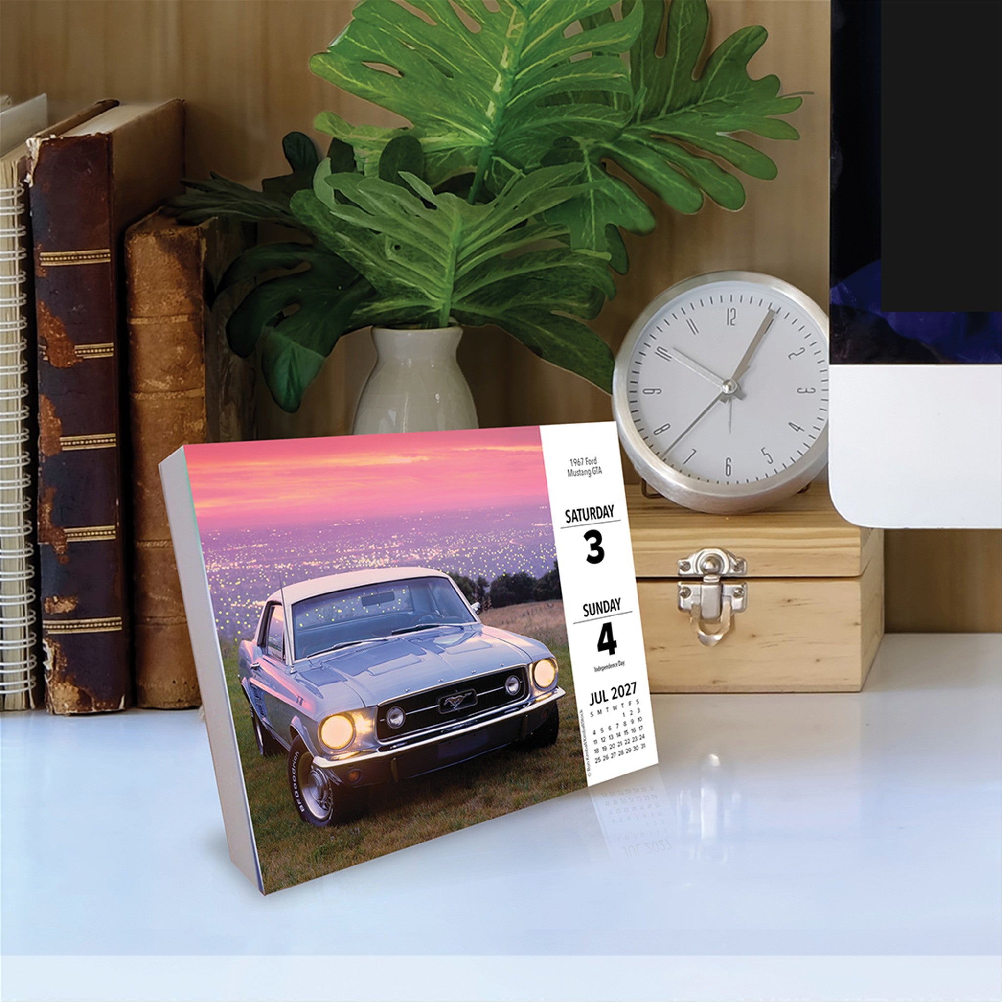 American Muscle Cars 2027 Box Calendar
